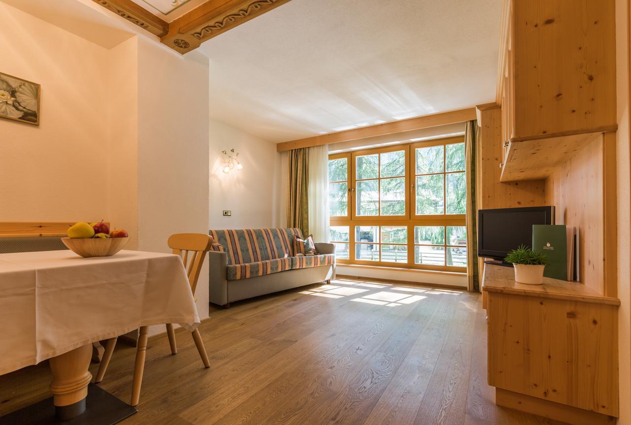 Residence Gruene Laterne - Lanterna Verde Sexten Exteriör bild